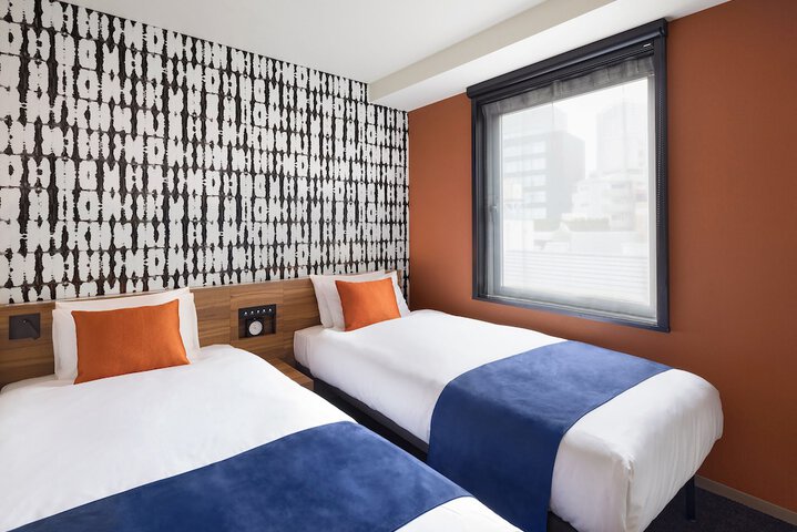 Room 21 of 57