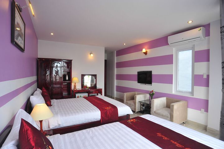 Room 13 of 51
