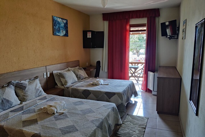 Room 14 of 40