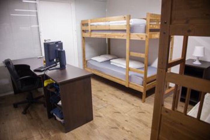 Room 12 of 23