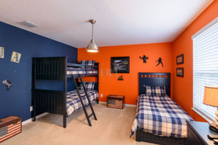 Room 132 of 687