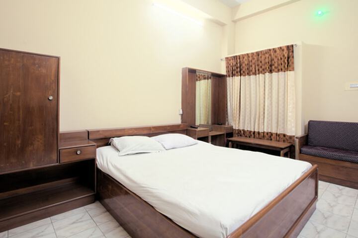 Room 17 of 29