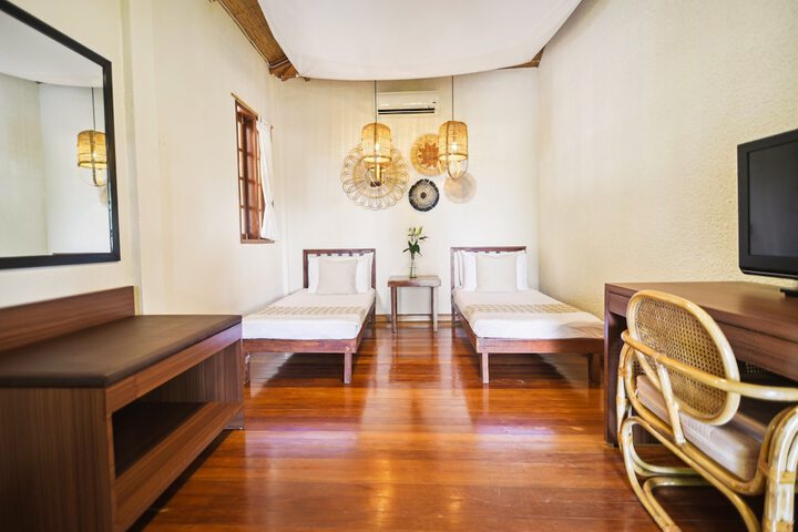Room 5 of 54