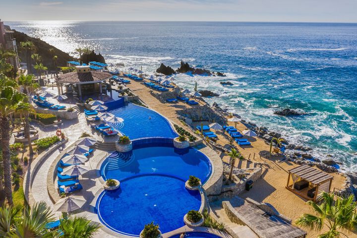 Hacienda Encantada Resort & Residences