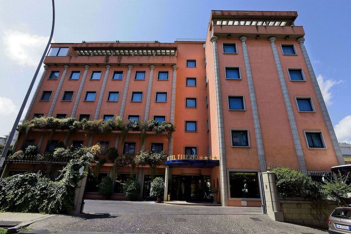 Hotel 112 of 115