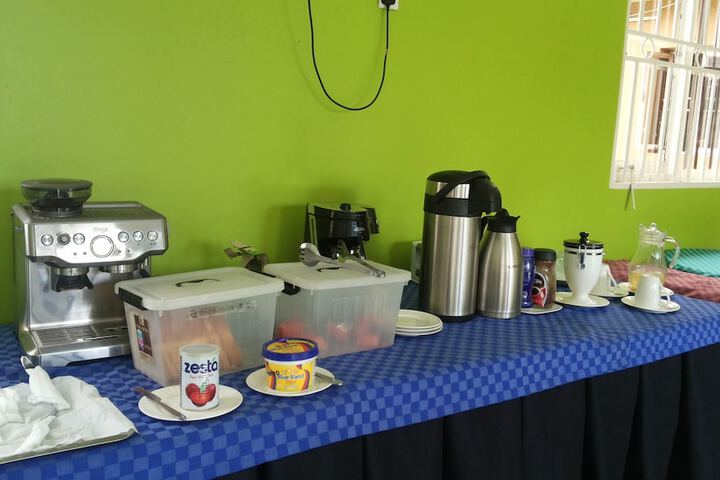Breakfast/Coffee Service 72 of 94