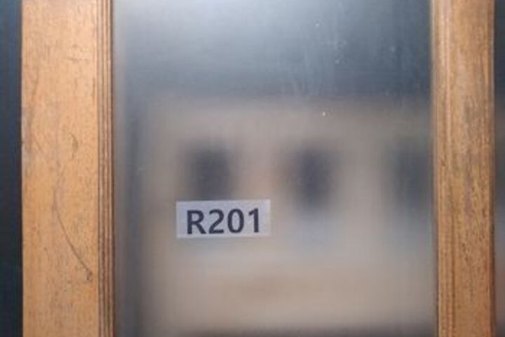 Room 25 of 96