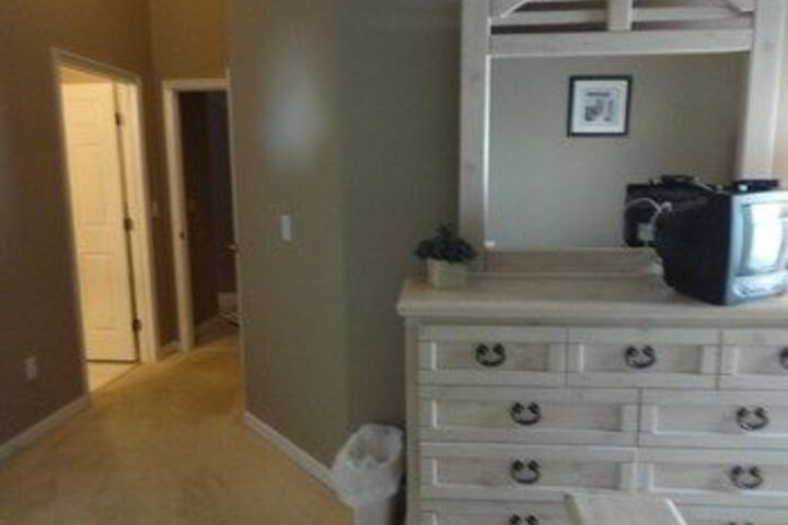 Room 16 of 59