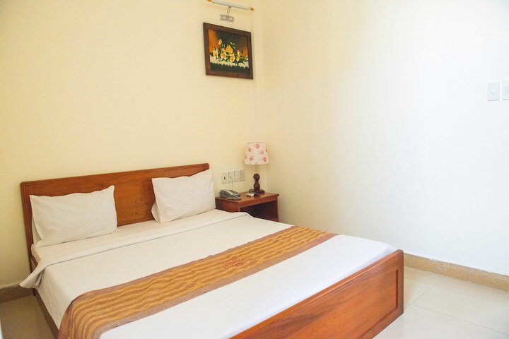 Room 7 of 35