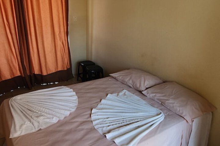 Room 4 of 21