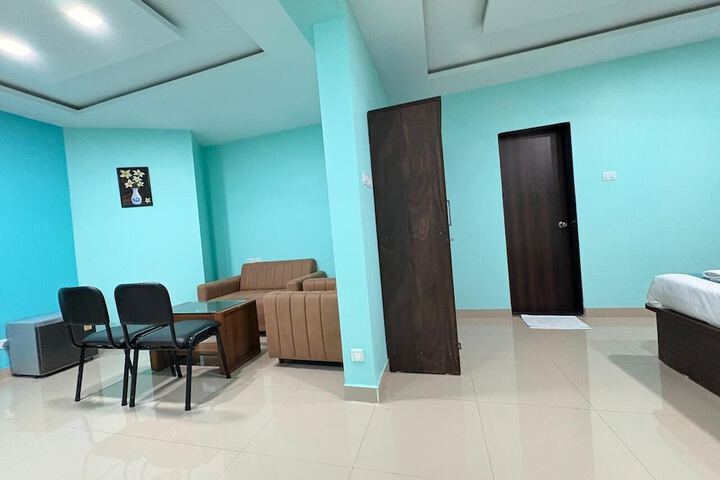 Room 26 of 38