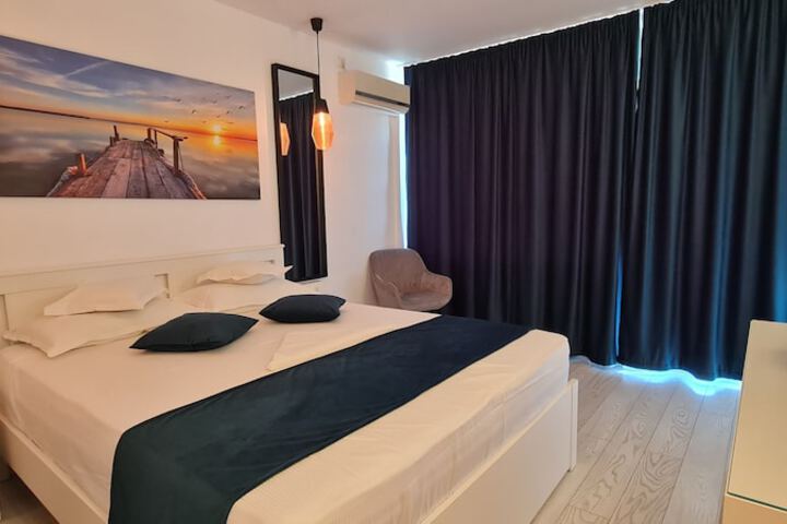 Room 50 of 113