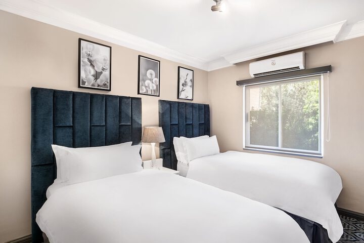 Room 20 of 127