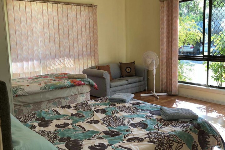 Room 12 of 42