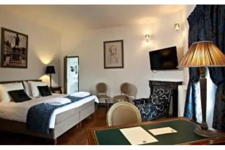 guest_rooms