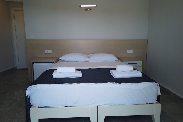 Room 15 of 31