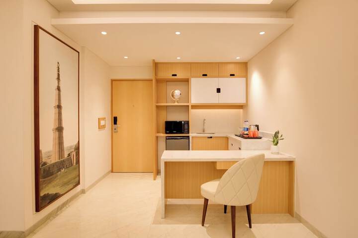 Room 13 of 61