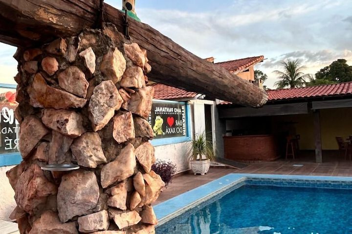 Pool 14 of 25