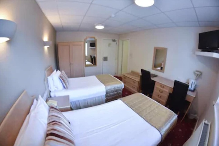 Room 20 of 50