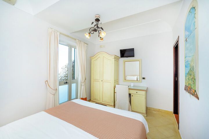 Room 29 of 71