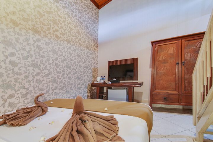 Room 7 of 35