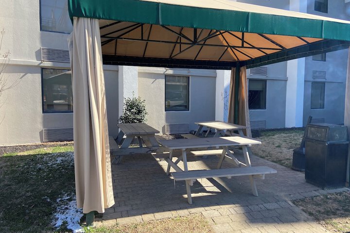 BBQ/picnic area
