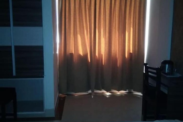 Room 48 of 132