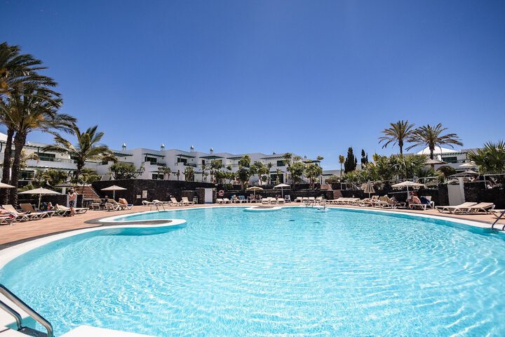 Pool 44 of 135
