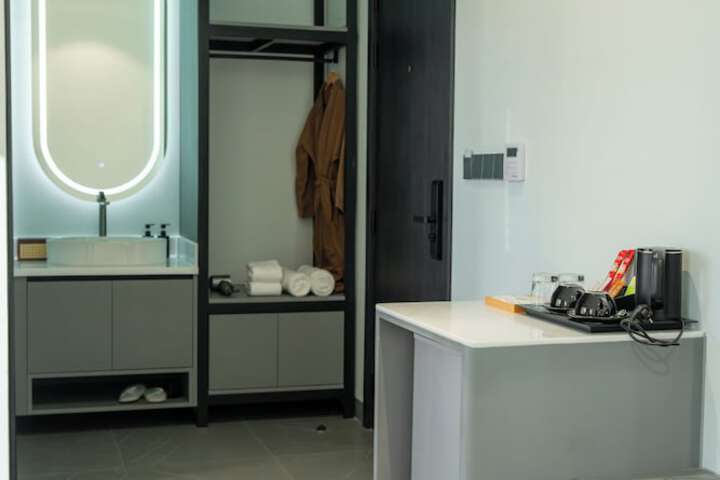 Room 78 of 156
