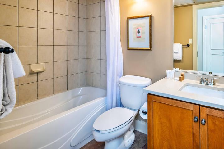 Room 45 of 123