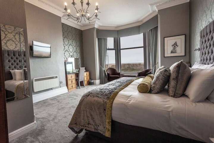Room 20 of 66