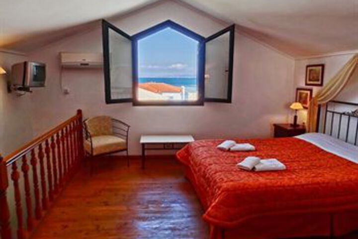 Aktaion II Hotel