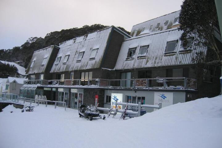 Hotel 3 of 63