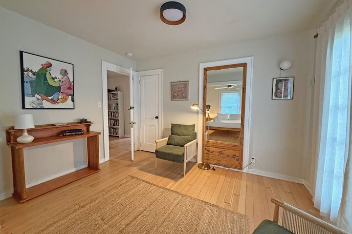 Room 28 of 62