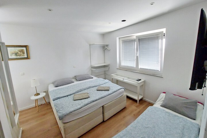 Room 14 of 43