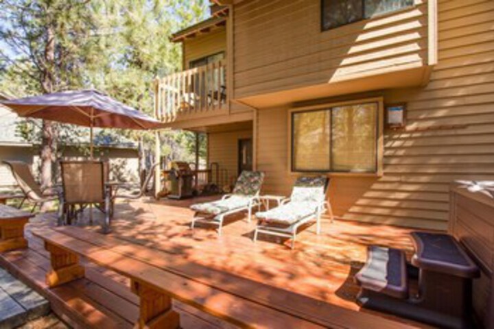 Terrace/Patio 3 of 52
