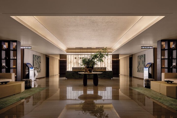 Hotel Interior 8 of 101