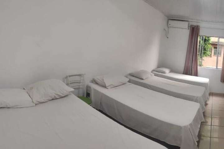 Room 3 of 41
