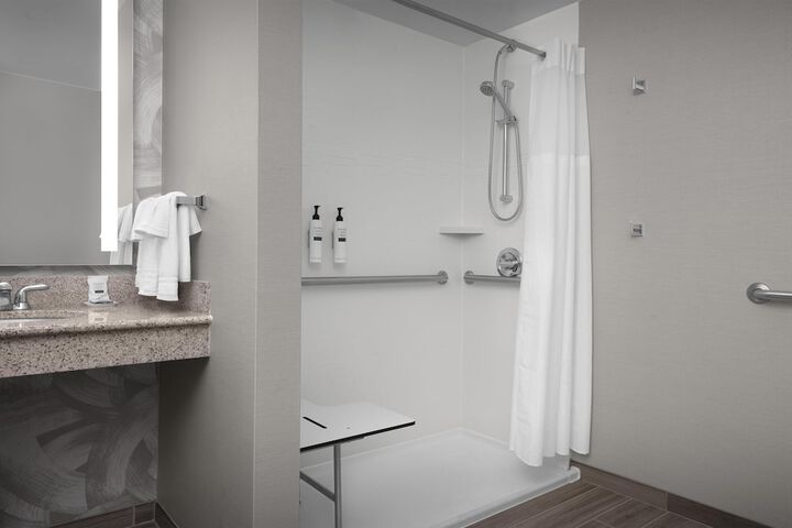 Clean Restrooms