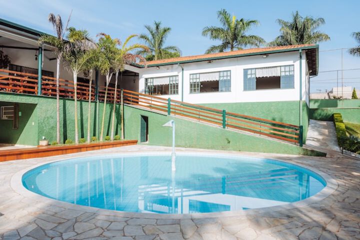Pool 27 of 69