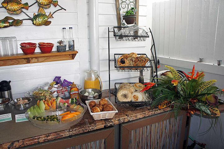 Breakfast/Coffee Service 147 of 192
