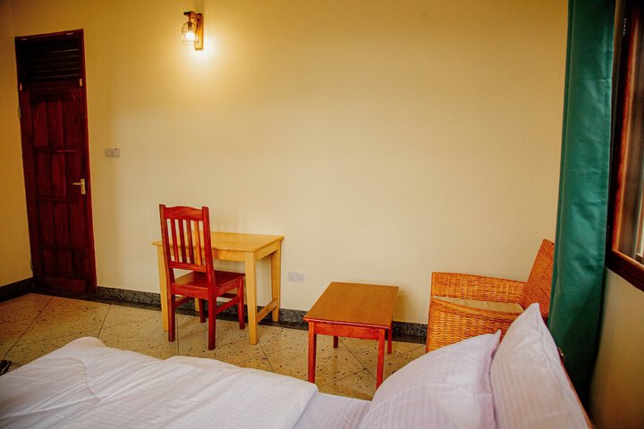 Room 2 of 47