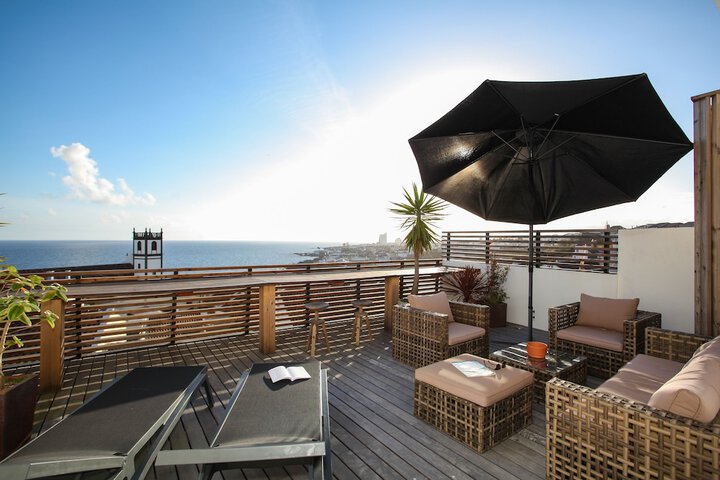 Terrace/Patio 17 of 27
