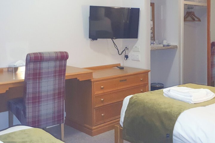 Room 15 of 49
