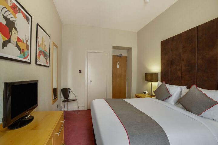 Room 12 of 58