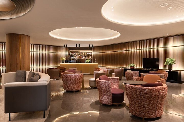 Exterior of Eurostars Aliados