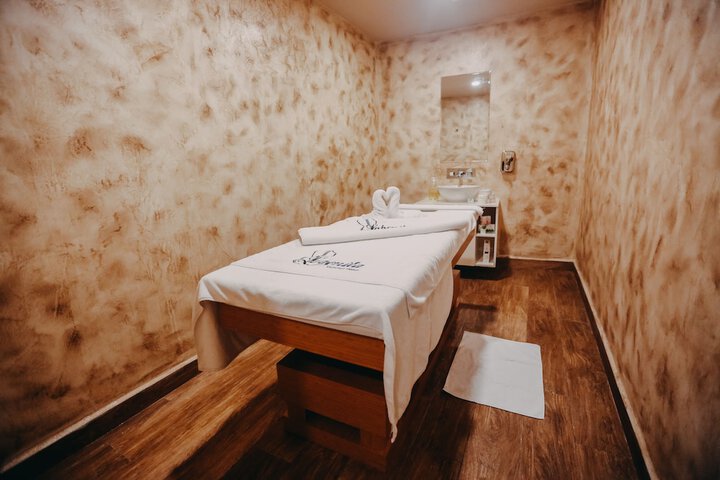 Spa 30 of 46