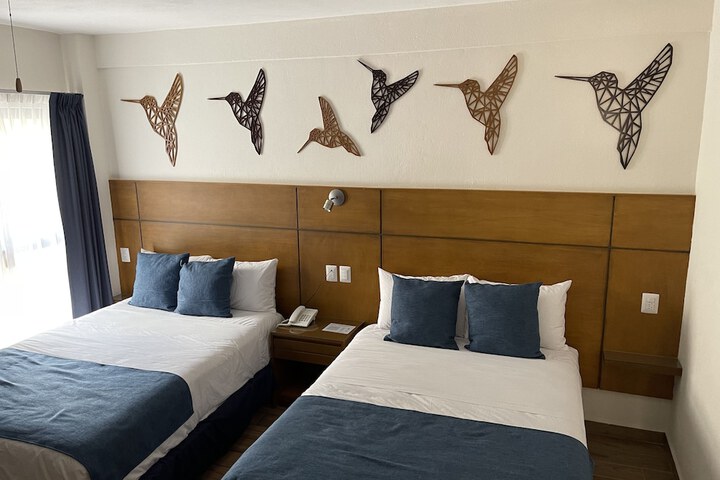 Room 6 of 41