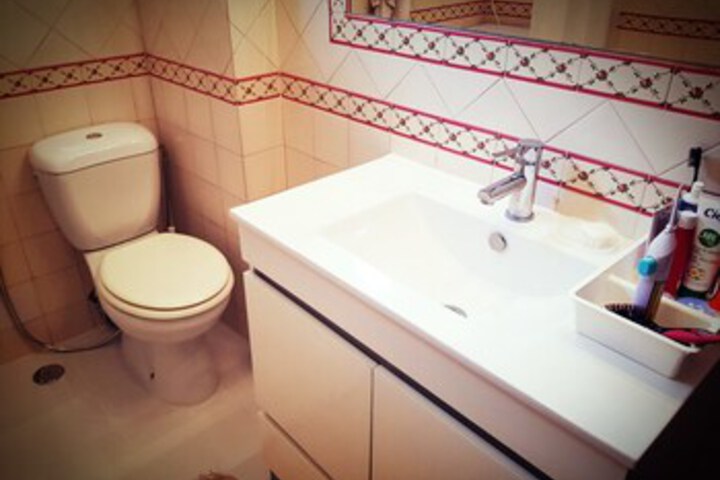 Room 3 of 29