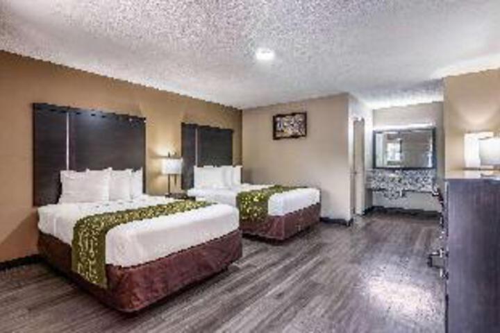 1 Double Bed (8 of 16)
